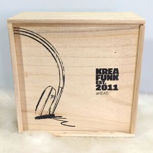 Kreafunk For J.‎ Crew Ahead Wireless Bluetooth Soft Coral Headphones